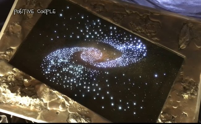 Светящийся алюминиевый стол «Галактика»